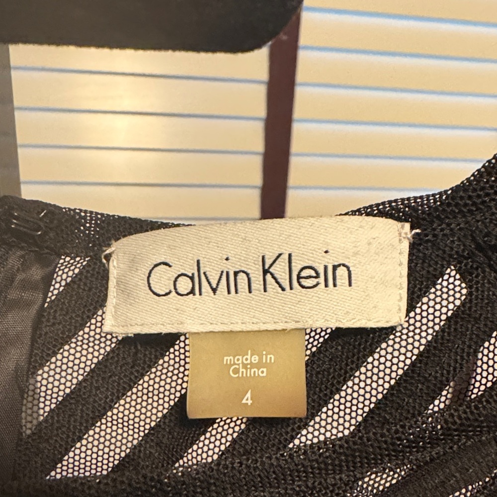Calvin Klein Elegant Black Mini Dress Size 4 - Picture 2 of 8